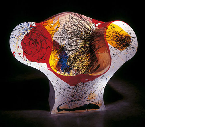 2/12 - Très remarquée: une rétrospective de l'oeuvre de Ron Arad au MoMA, 2009 