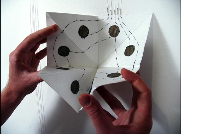 7/12 - JooYoun Paek: un instrument de musique sur le principe de l'origami, 2007